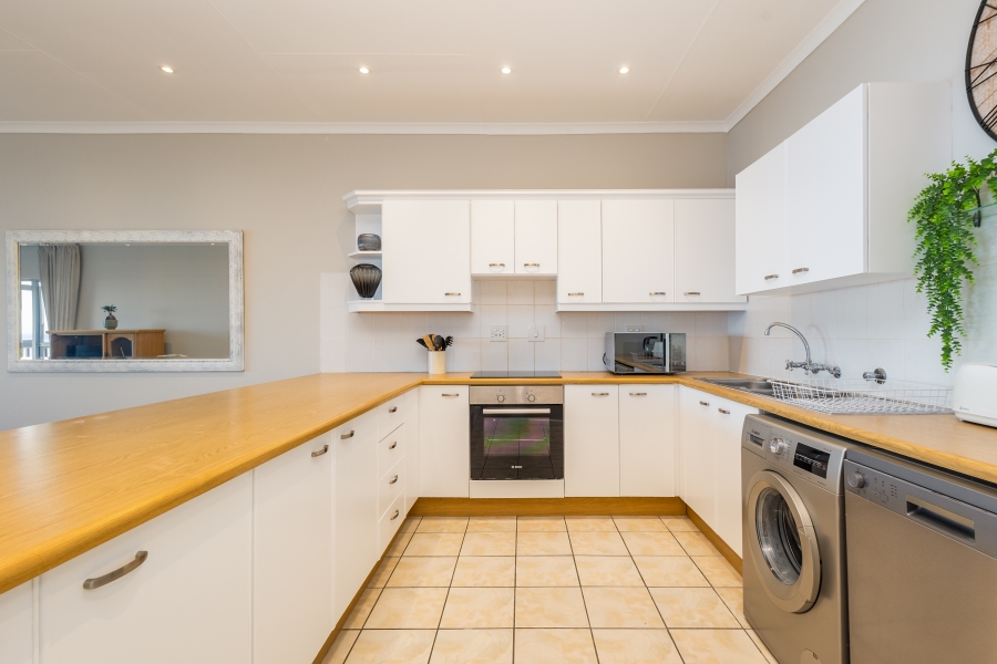 To Let 3 Bedroom Property for Rent in Brenton On Sea Western Cape